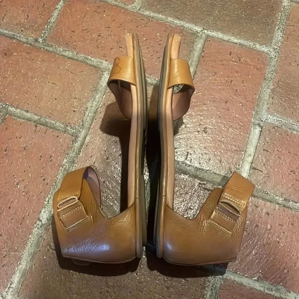 Gentle Souls Break‎ Even Tan Sandals 7